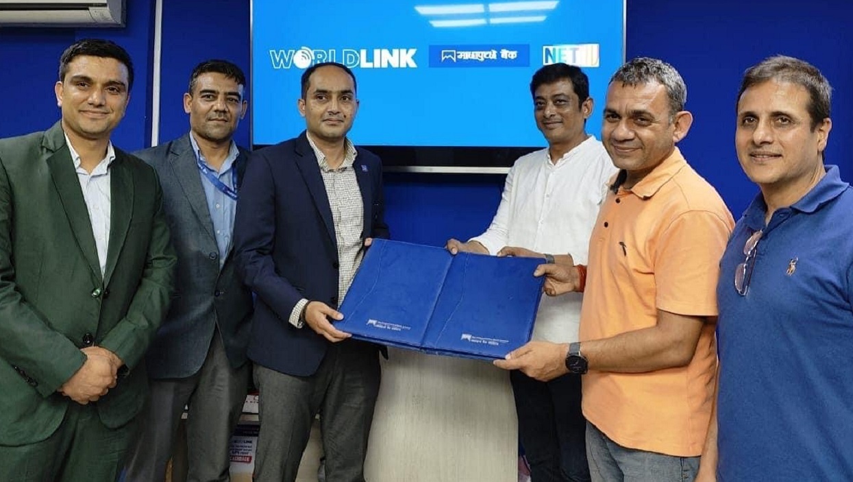 माछापुच्छ्रे बैंकका ग्राहकले टिभि तथा वर्ल्डलिंक इन्टरनेटमा इजी इएमआई पाउने