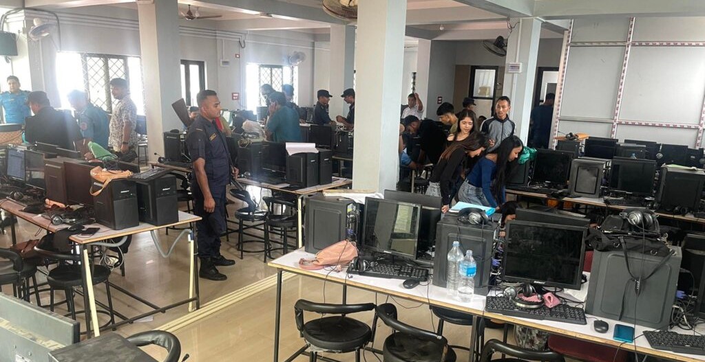 तीनकुनेको कल सेन्टरबाट पक्राउ परेका ५ चिनियाँ र २ भारतीय जेल चलान