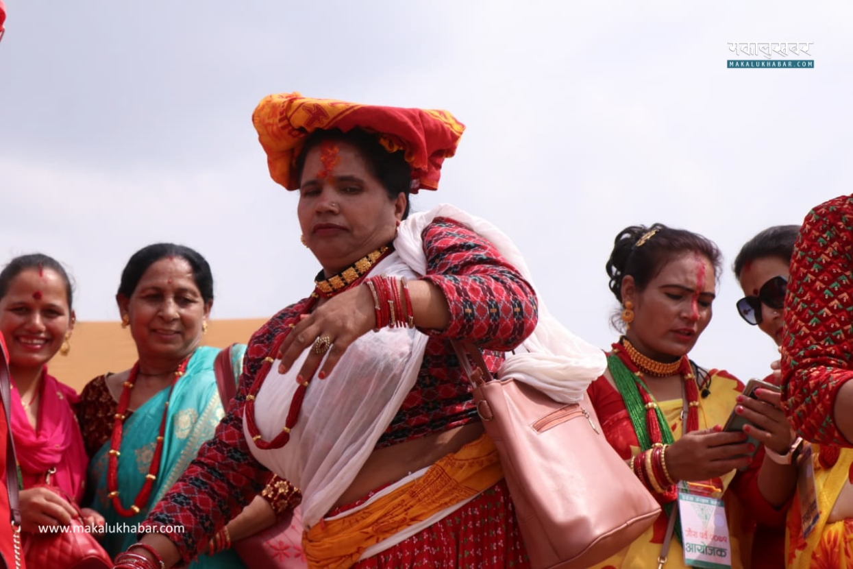 धुमधामसँग मनाइयो गौरापर्व