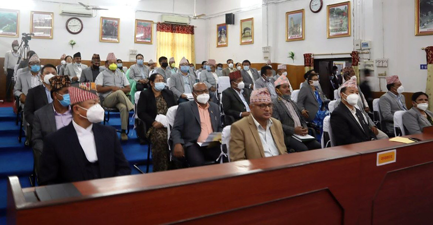 नाम नराख्दै सकियो प्रदेश सभाको ५ वर्ष, दलहरूले मागे माफी