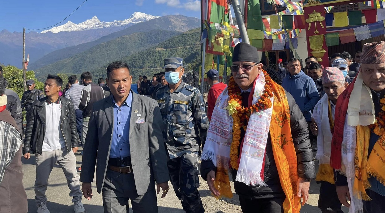 गोरखामा रिल्याक्स फिल गरेको छु : प्रचण्ड