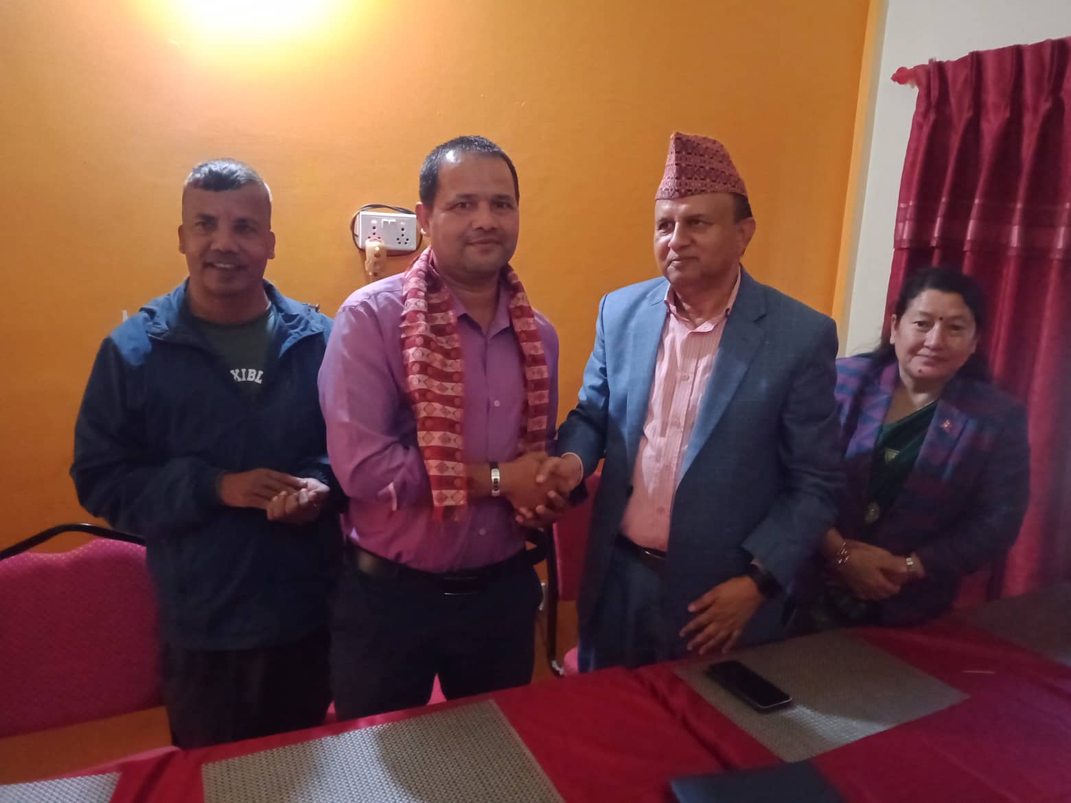 अग्निपीडितलाई तत्काल क्षतिपूर्ति देऊ : एमाले
