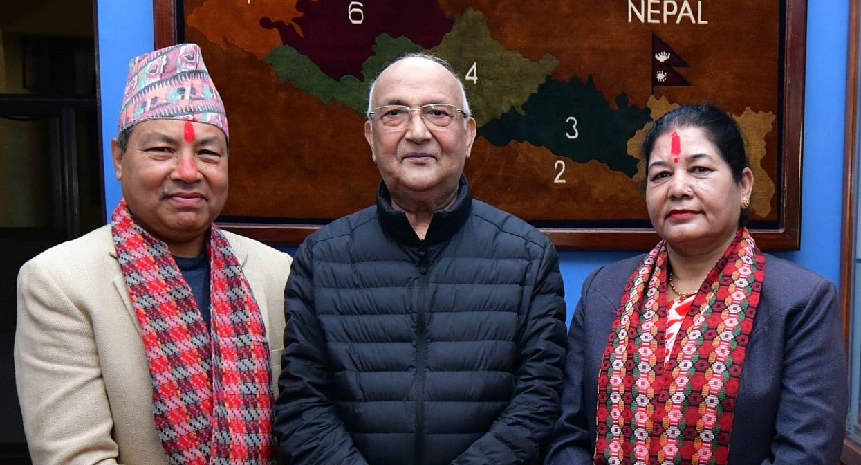 नेकपा एकीकृत समाजवादीका केन्द्रीय सदस्यसहित २ नेता एमाले प्रवेश