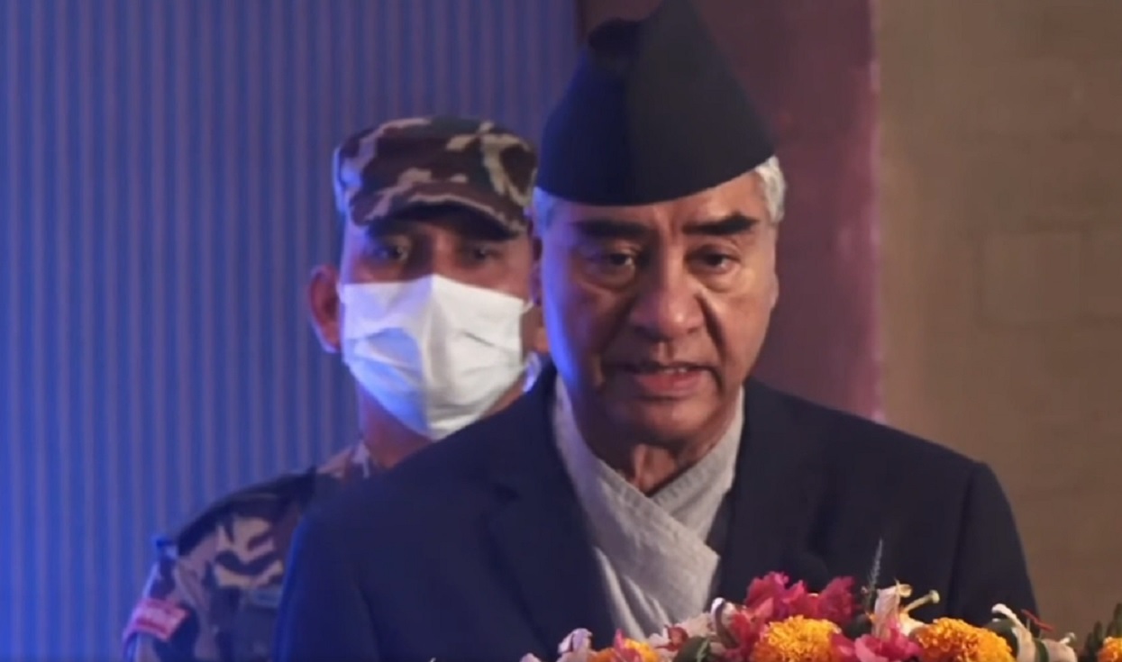 गैर आवासीय नेपालीलाई नागरिकता दिन ऐन संशोधन गराउने प्रधानमन्त्रीको प्रतिवद्धता