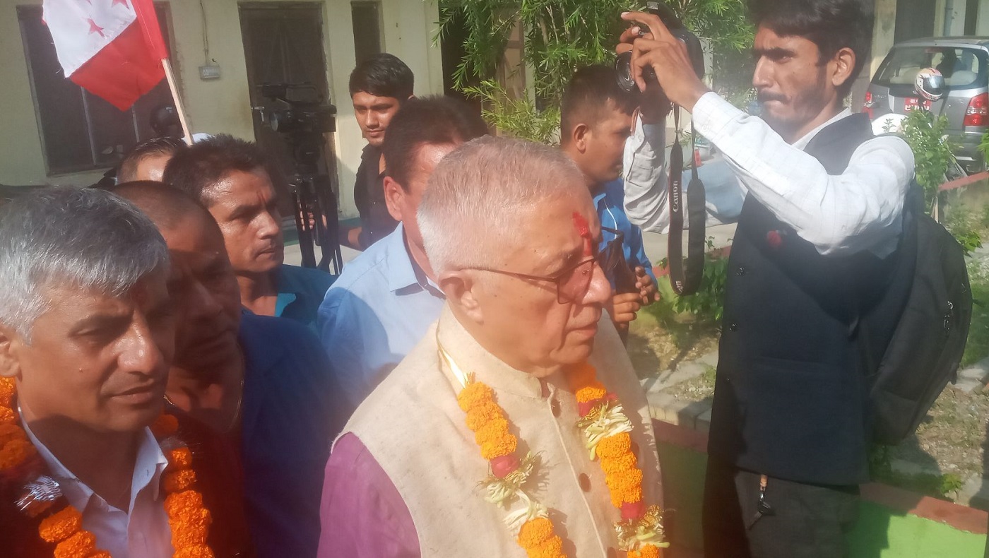 डा. शेखर काेईरालाले गरे मनाेनयन दर्ता