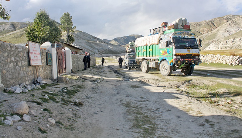 उत्तरी नाका खोल्न आनाकानी किन ?