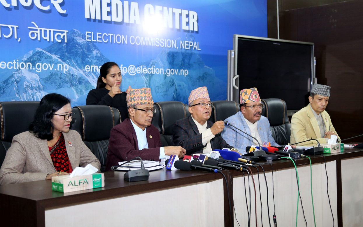 निर्वाचनका सम्पूर्ण व्यवस्थापकीय कार्य सम्पन्न, निर्धक्क भएर मताधिकार प्रयोग गर्न आयोगको आग्रह