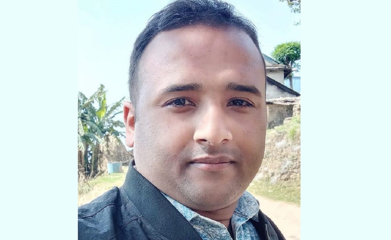 माओवादीका रुपा गाउँ कमिटी अध्यक्ष बराल एमाले प्रवेश