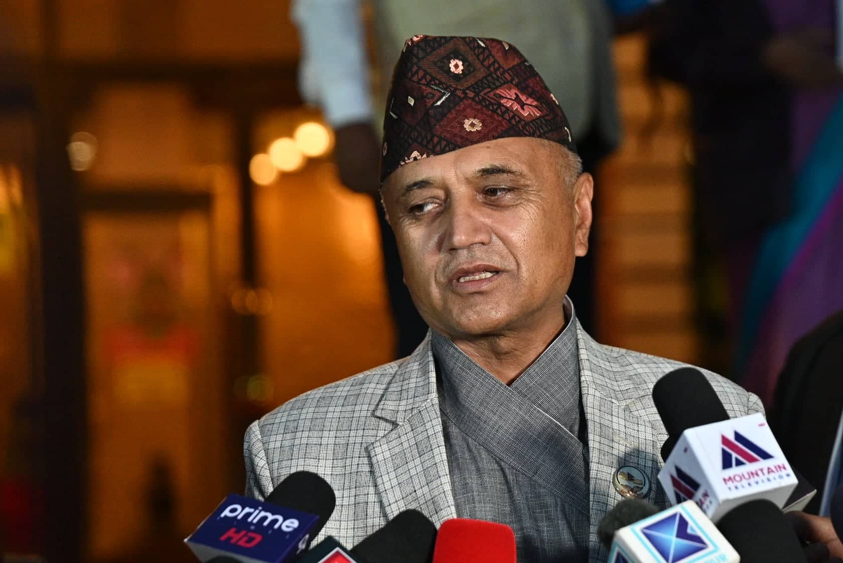 गण्डकीका मुख्यमन्त्री अधिकारीले संसद ‘फेस’ गर्ने, बोलाए प्रदेश सभा बैठक
