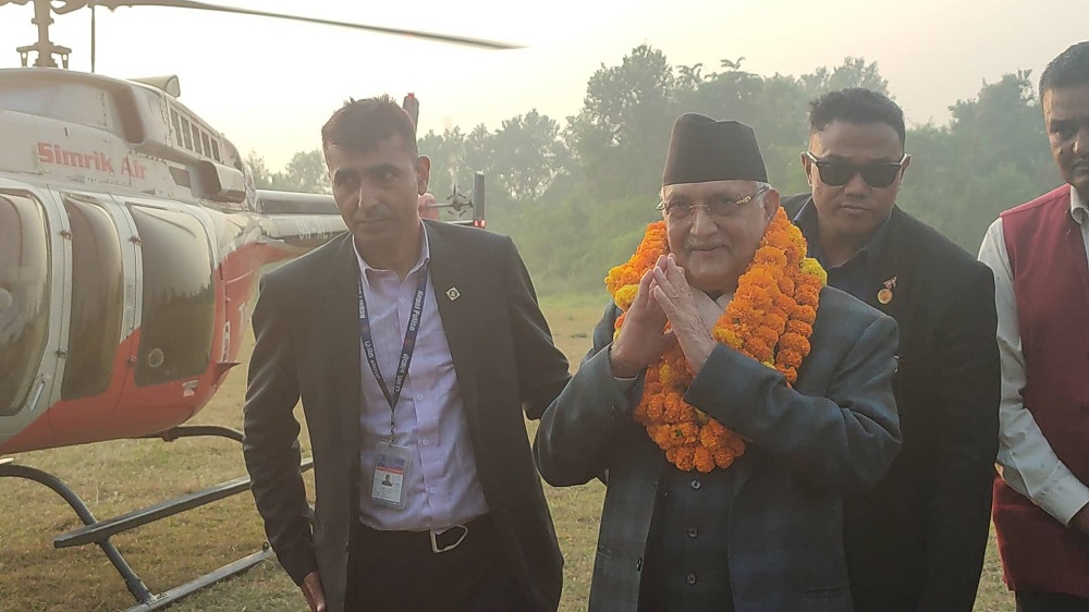 कर्णालीका तीन जिल्लामा सम्बोधन गर्दै ओली