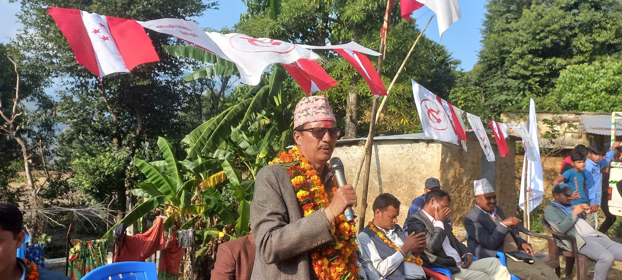 अछाम जिल्लाको विकासका लागि वाम लोकतान्त्रिक गठबन्धनलाई विजय गराउ : मन्त्री कुवर