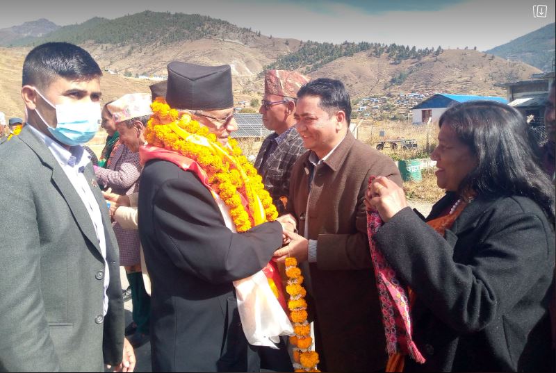 प्रचण्डलाई तेब्बर मतको अग्रता, एमालेका मियाँ तेस्रो