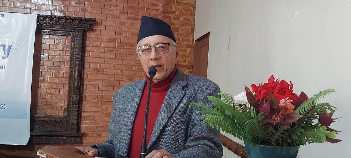 दल र नेतालाई बुद्धिजीविले खबरदारी गरिरहनु पर्छ : नेता कोइराला
