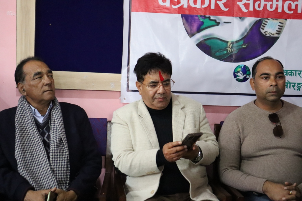 ज्ञानेन्द्रबहादुर कार्की विरुद्ध अमृत अर्यालको आक्रोश : ‘मेरो भावनामा ठेस लगाउने काम भयो’
