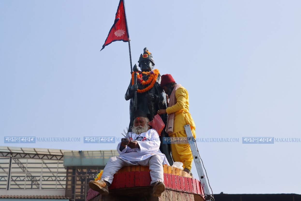 सम्झनामा स्वर्गीय राजा वीरेन्द्र (तस्बिरहरु)