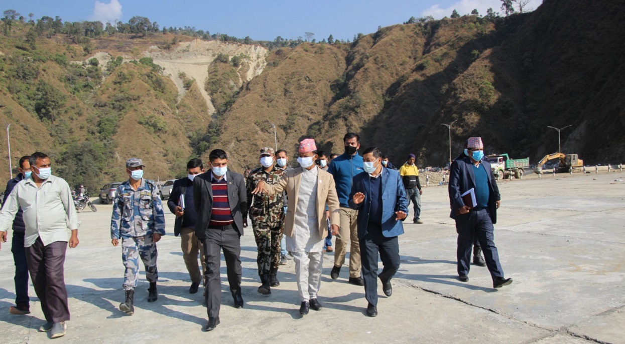 बन्चरे डाँडाका जनतामाथि अन्याय हुने छैन : मन्त्री चौधरी