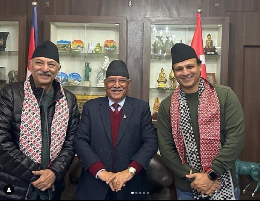 अभिनेता ओबरायले लेखे- बधाई छ कमरेड प्रचण्ड !