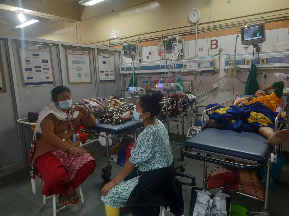 बिपी कोइराला स्वास्थ्य विज्ञान प्रतिष्ठान धरानमा बिरामीको कुरुवा बस्न ५ सय धरौटी राख्नु पर्ने
