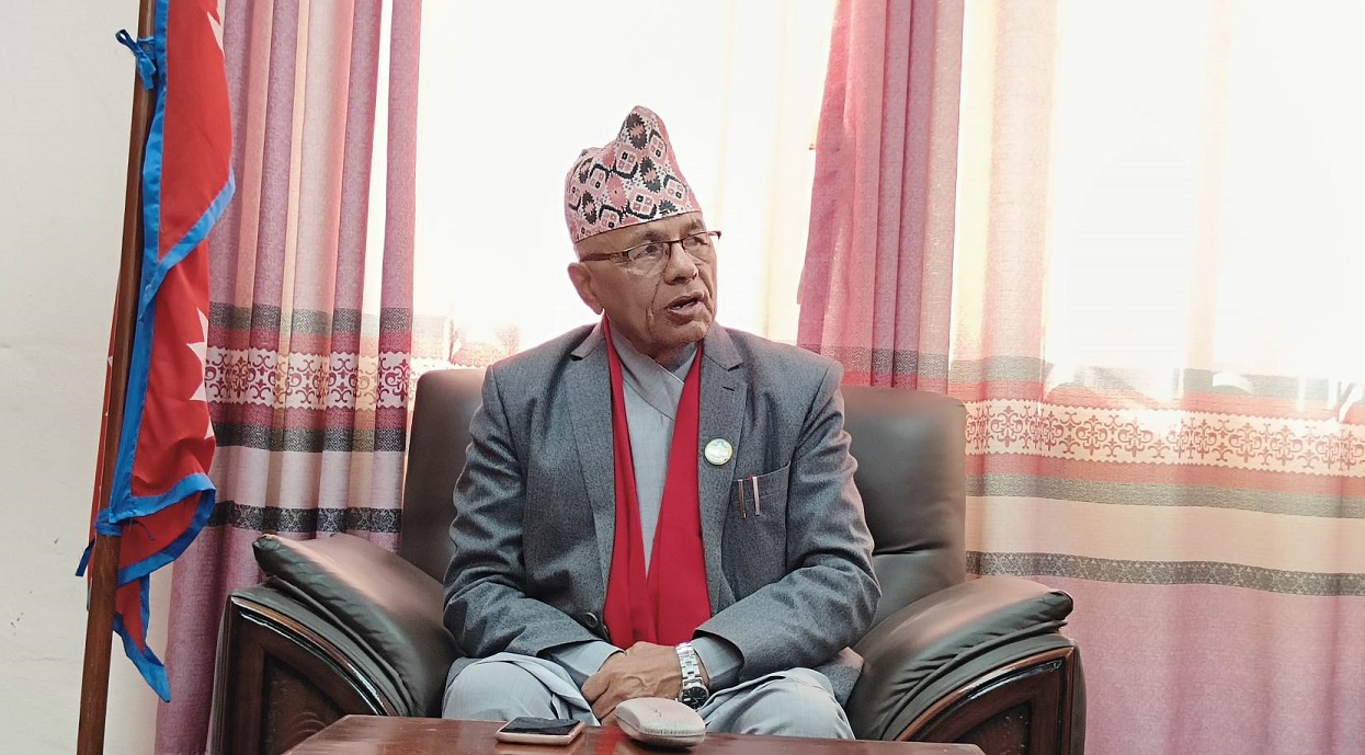 लुम्बिनीका मुख्यमन्त्री लिला गिरी पाएनन् विश्वासकाे मत, स्वतः पदमुक्त