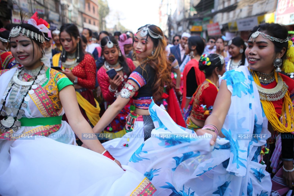 काठमाडौँमा माघीको रौनक (तस्बिरहरू)