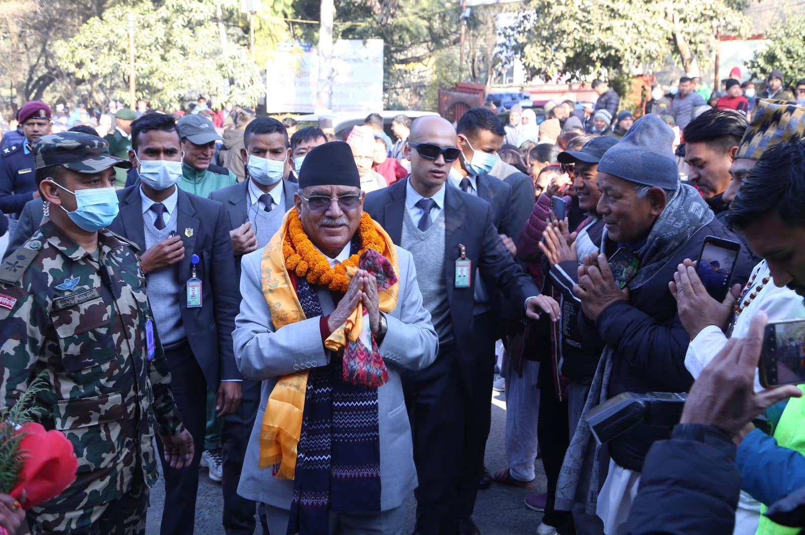 गोरखा जाँदै प्रधानमन्त्री प्रचण्ड
