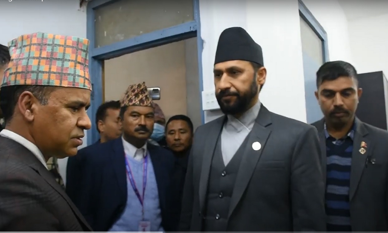 रबि पनि पुगे कोटेश्वर माधव नेपाललाई फकाउन