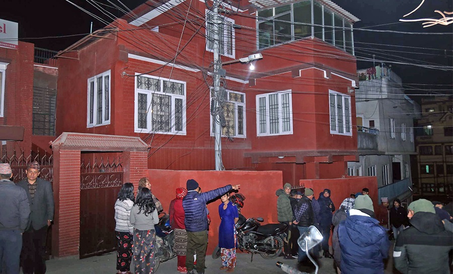 काठमाडौँको पुरानो बानेश्वरमा बाबु-छोरी मृत फेला