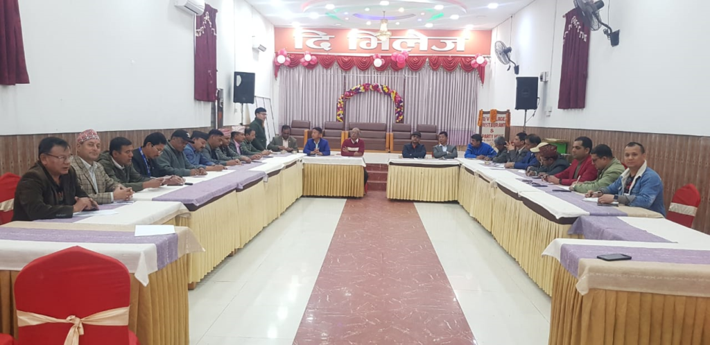 बैंकको ‘टर्चर’मा व्यवसायी, कास्की कांग्रेस ऋणीका मागपत्र लिएर काठमाडौँ जाने 