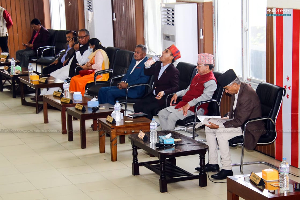 केन्द्रीय समितिको एजेण्डा तय गर्न देउवाले बोलाए पदाधिकारी