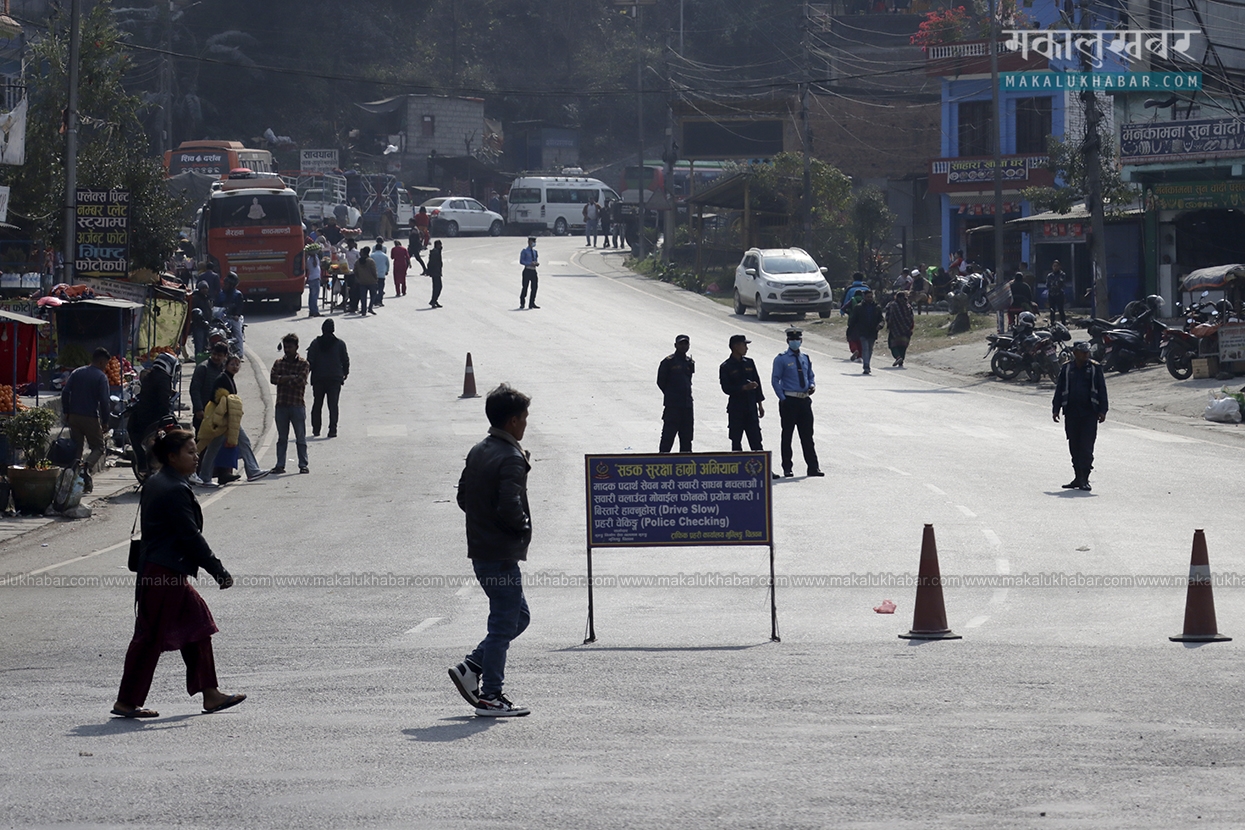 नारायणगढ–मुग्लिन सडक भोलिदेखि बन्द नहुने