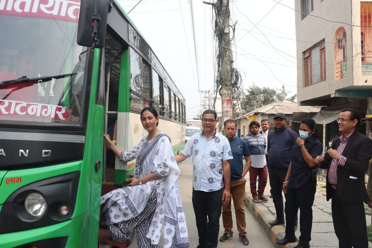 विराटनगरमा नगर बस सञ्चालनका लागि रुट परीक्षण