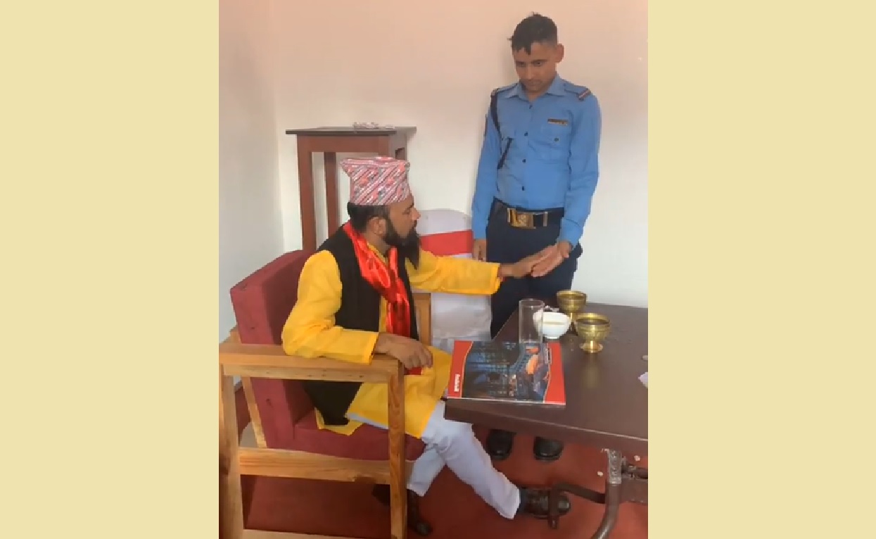 ‘छोएर रोग निको पार्ने’ भन्दै पोखरामा सिमान्तको ठगी धन्दा, प्रहरीले समातेर छोड्यो