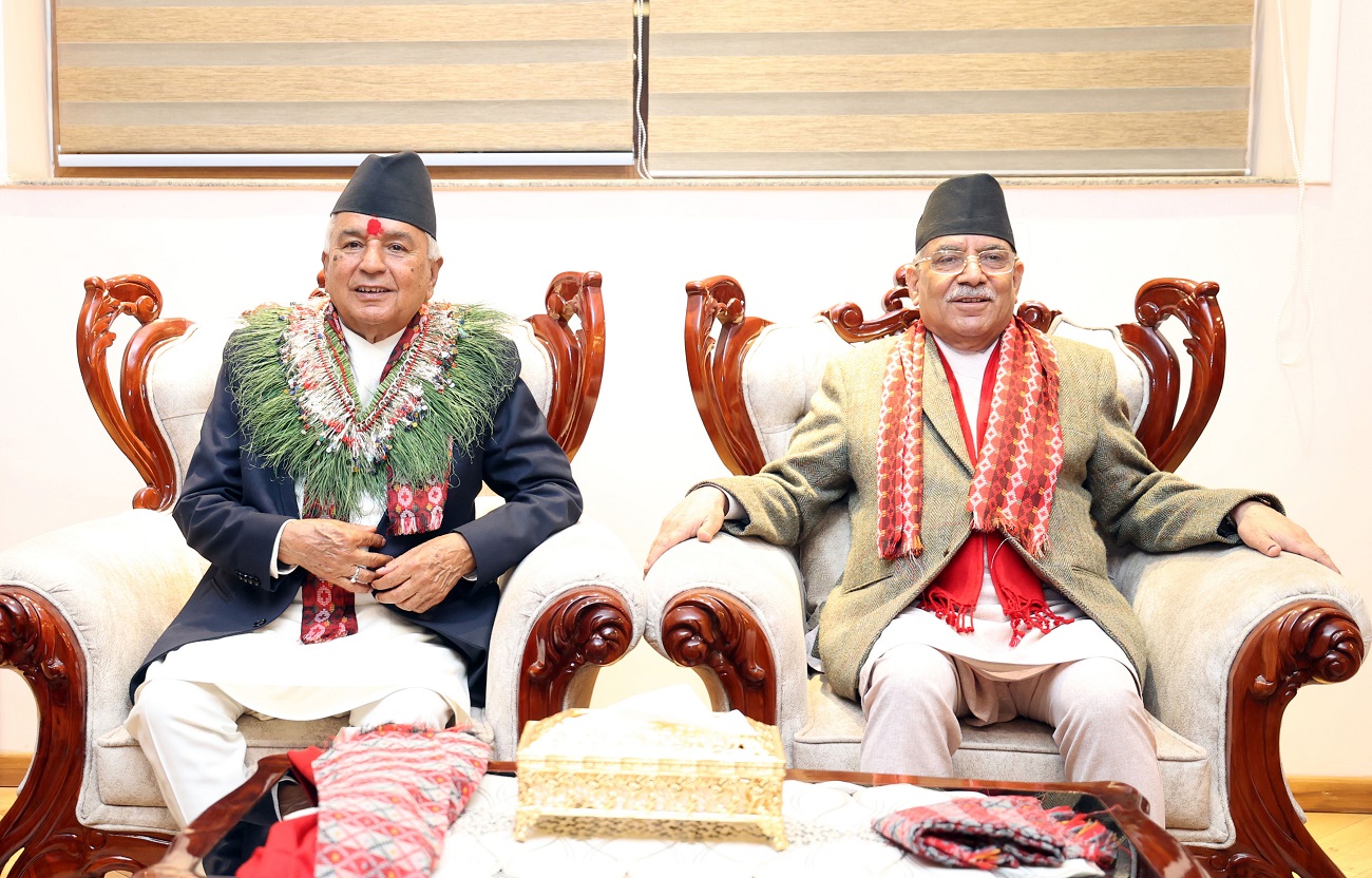 राष्ट्रपतिमा निर्वाचित भएपछि शीर्ष नेतालाई धन्यवाद दिन निवासमै पुगे पौडेल