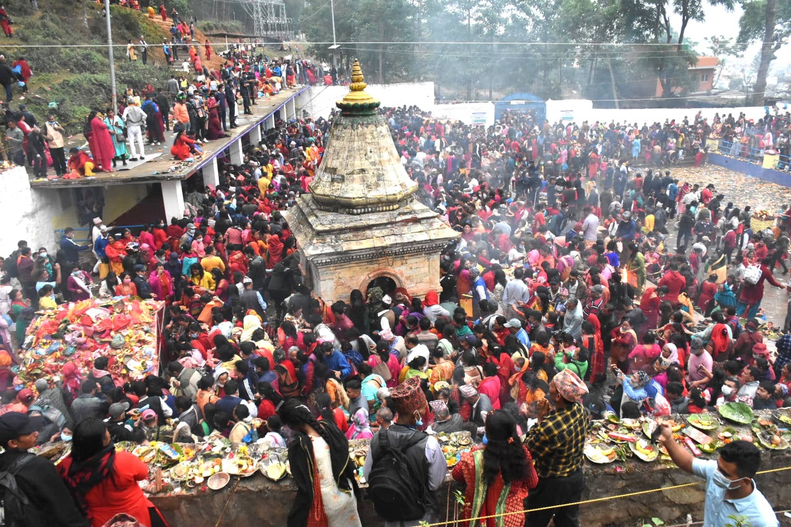 आज आमाको मुख हेर्ने दिन, मातातीर्थमा मेला