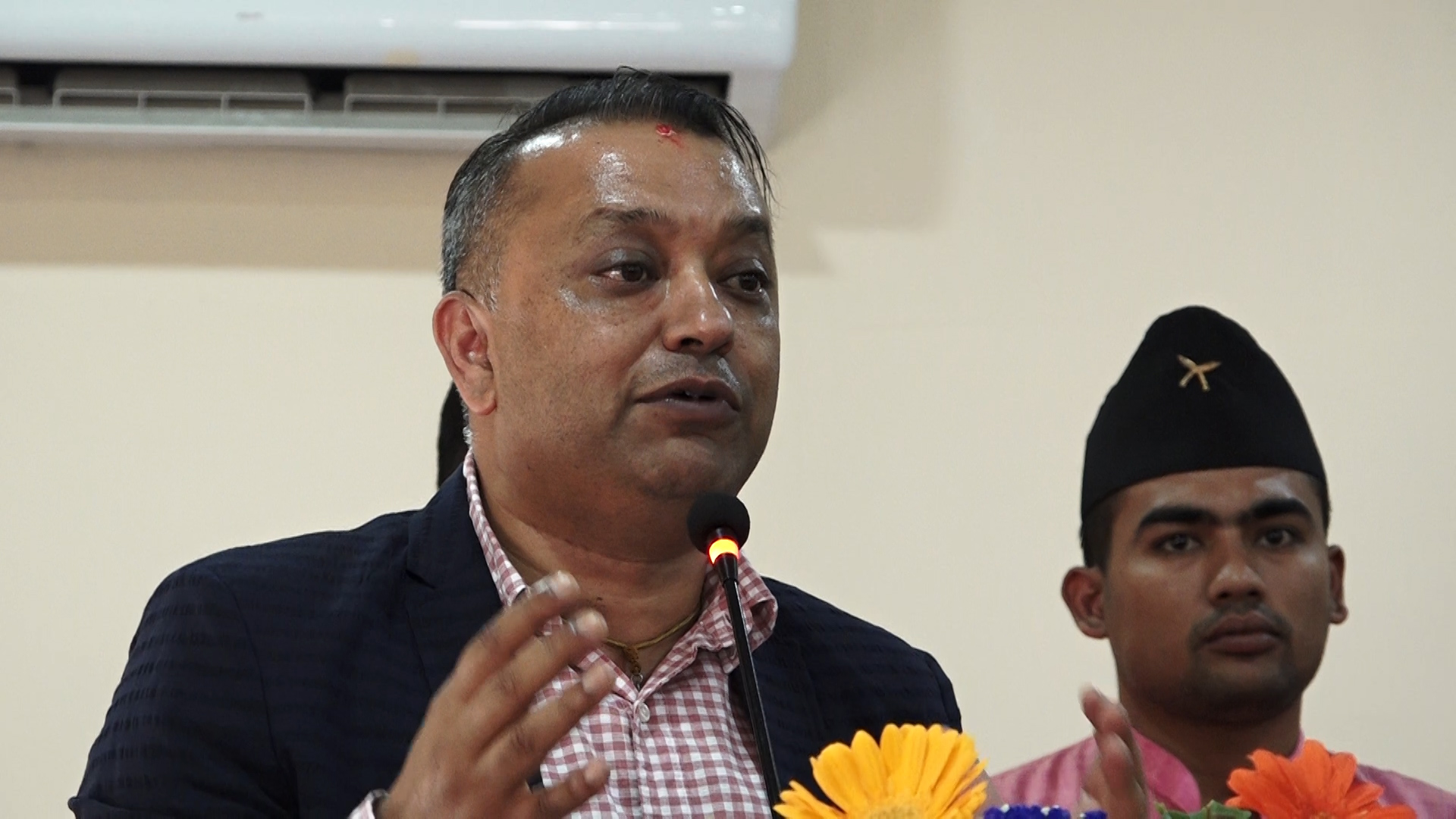 ‘पुरानो जति सडेगलेको र नयाँ जति राम्रो’ भन्ने भ्रममा नपर्न कार्यकर्तालाई गगनको आग्रह