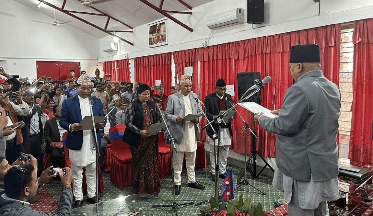 कर्णालीका नवनियुक्त ४ मन्त्रीले लिए शपथ