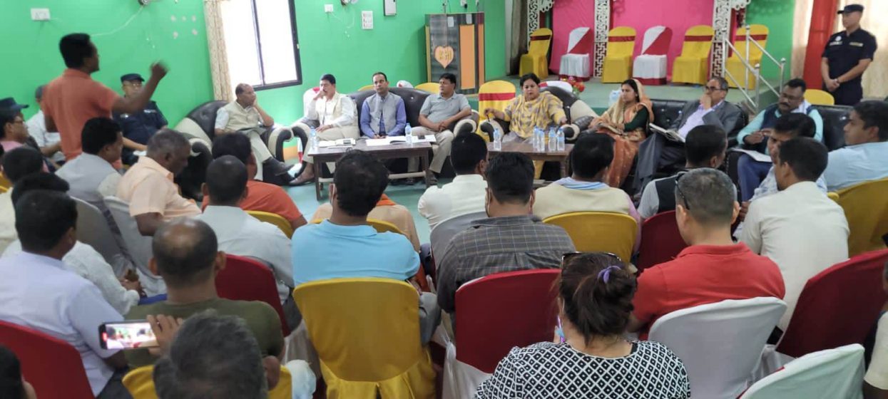 मिर्चैयामा नगरपालिकाले गरेको घर तोडफोडप्रति जनप्रतिनिधिद्वारा भर्त्सना