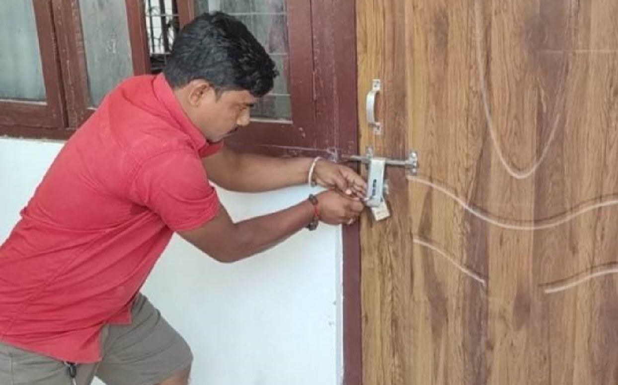भुक्तानी नदिएको भन्दै मन्त्रालयका सचिवलाई निर्माण व्यावसायीले कार्यकक्षमै थुने