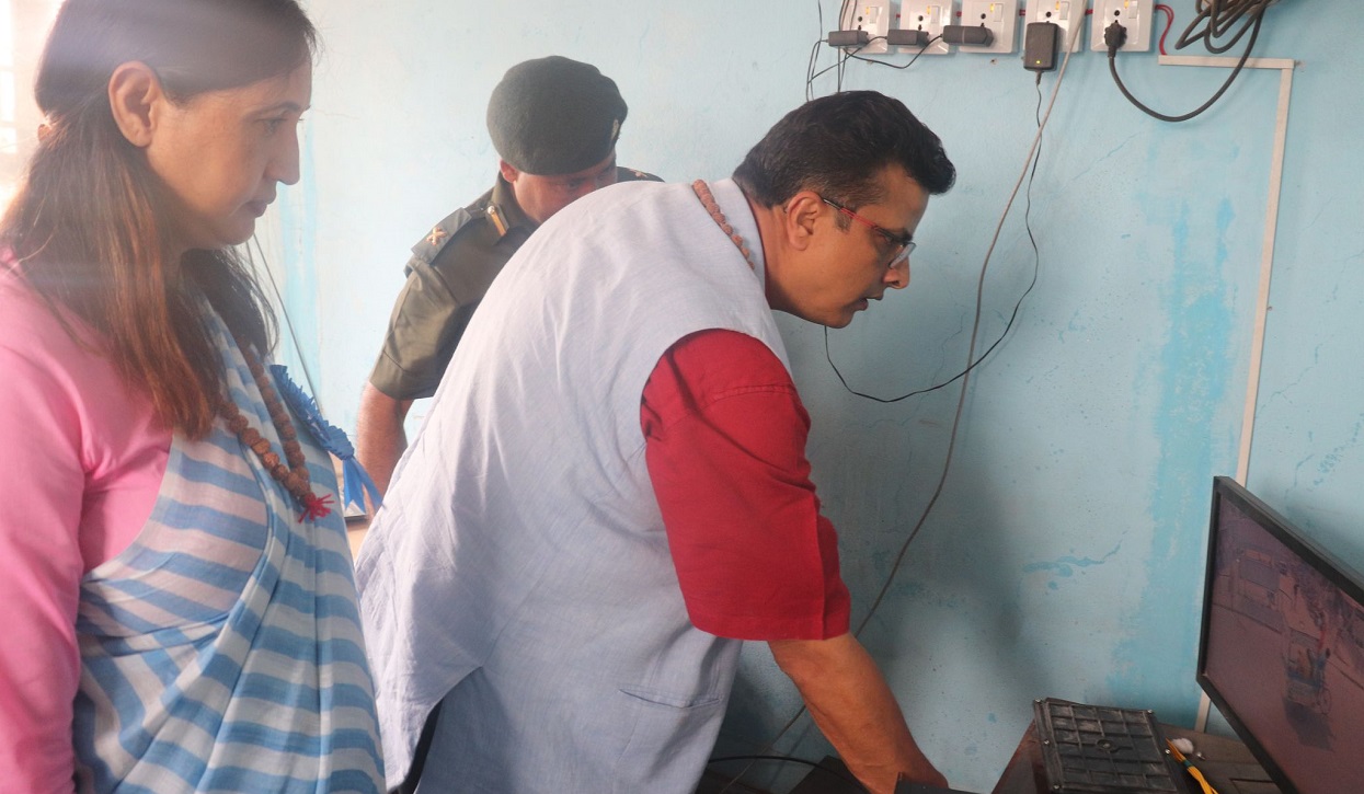 नो पार्किङबाट पछि हटेको महानगरले पार्किङ स्थलमा सिसी क्यामेरा राख्यो