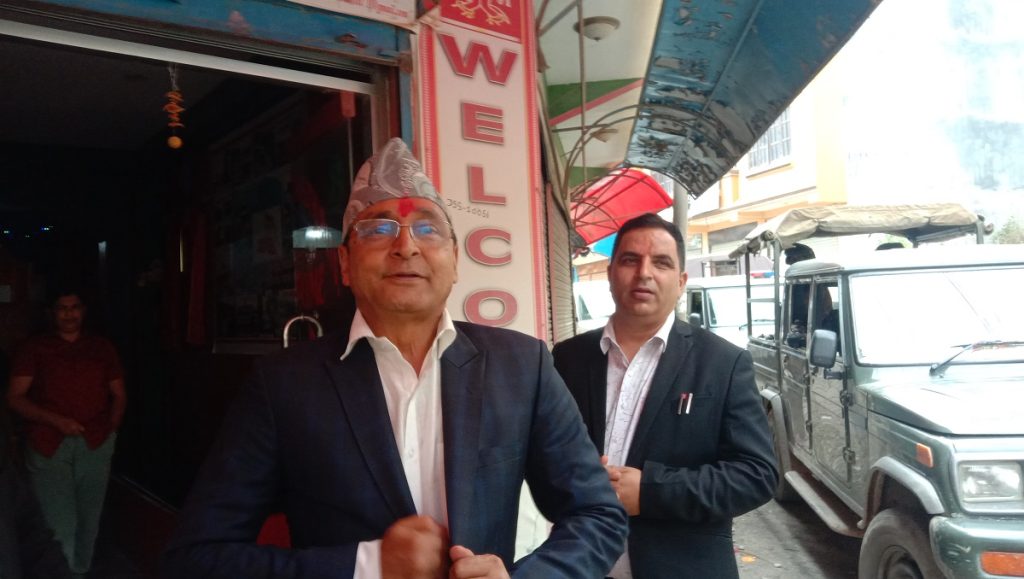 भिआइपी जोगाउन शीर्ष नेताबीच मोलमोलाइ