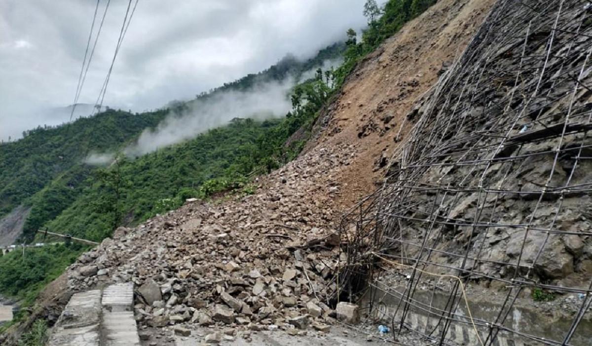 कर्णाली राजमार्ग सञ्चालनमा