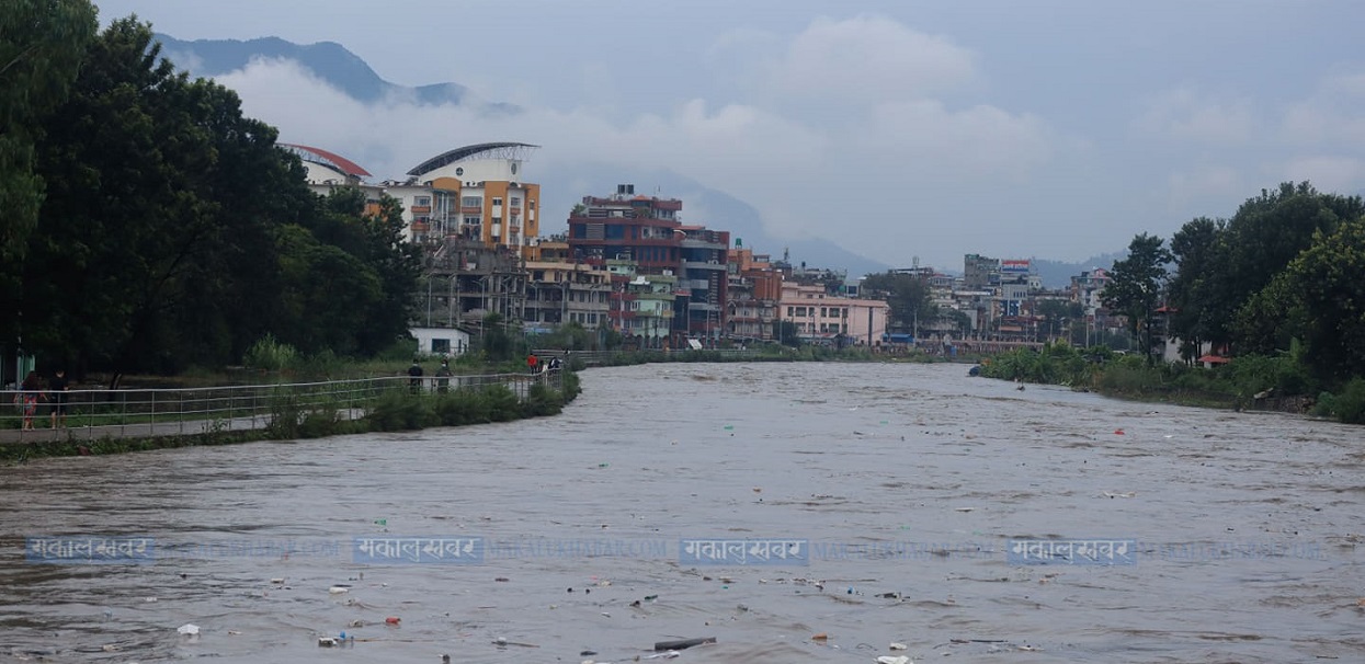 उपत्यकामा भारी वर्षा, तटीय क्षेत्रमा उच्च सतर्कता अपनाउन आग्रह