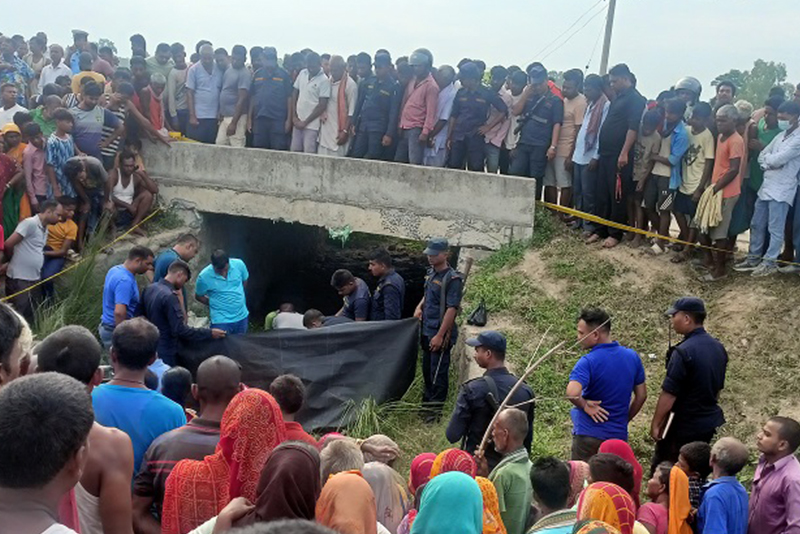 राति बाइक दुर्घटनामा परेका रहेछन् अनुसन्धान विभागका इन्स्पेक्टर, बिहान पुलमुनि मृत भेटिए