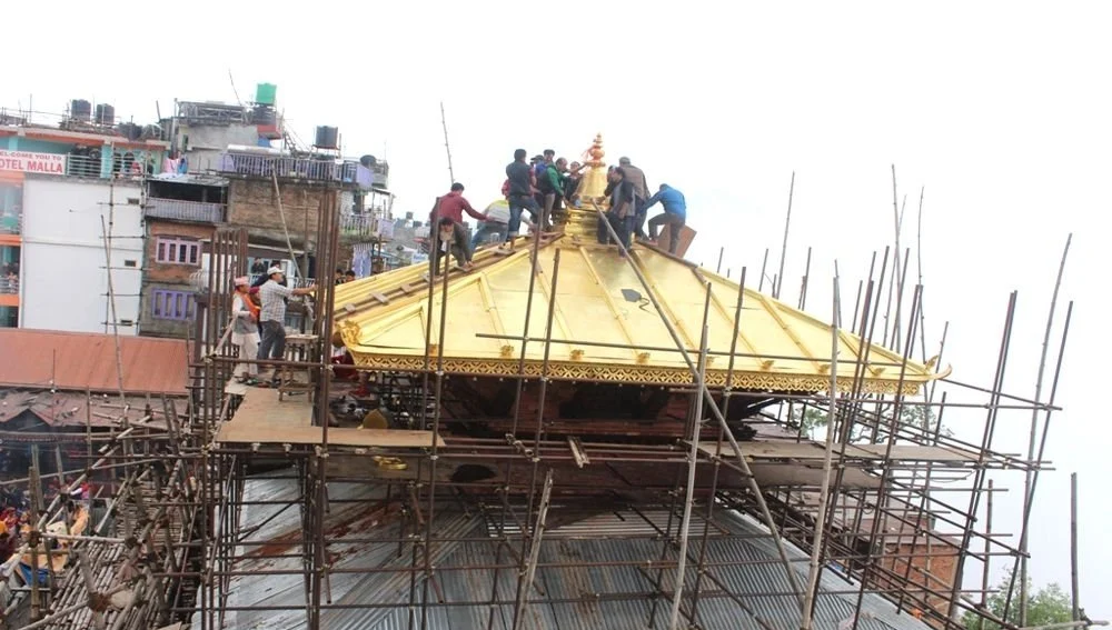 छिम्केश्वरी मन्दिरमा पित्तलको छानो