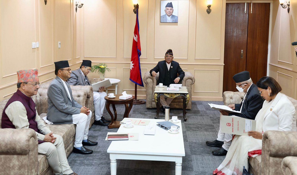 प्रधानन्यायाधीश सिफारिस गर्न बोलाइयो संवैधानिक परिषद बैठक