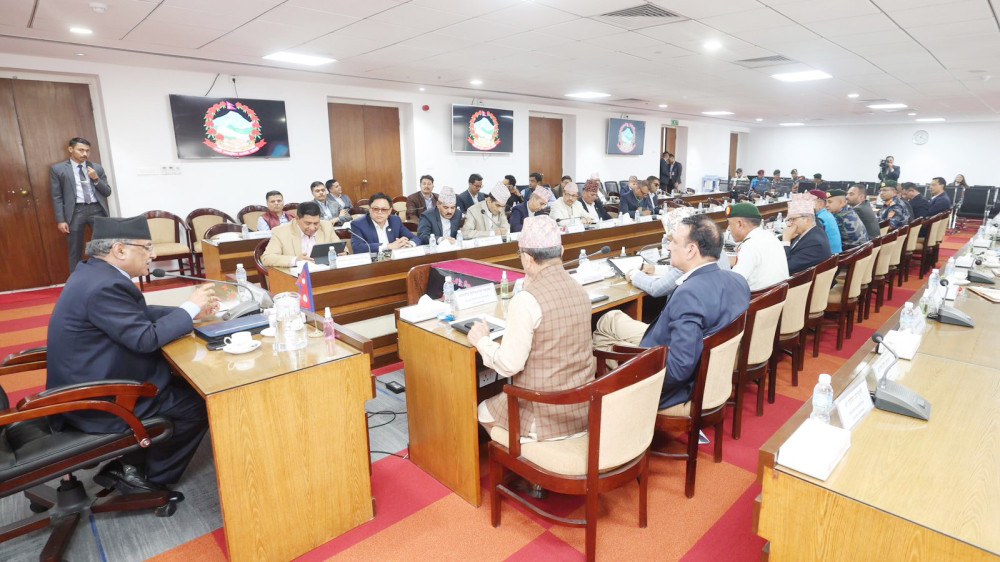 तस्करी बढेपछि प्रधानमन्त्रीले भने– विमानस्थलको सुरक्षामा व्यापक हेरफेर ल्याउनुपर्छ