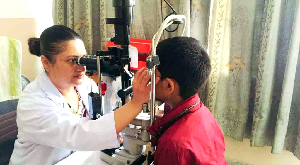 भरतपुर आँखा अस्पतालमा ९० प्रतिशत भारतीय बिरामी