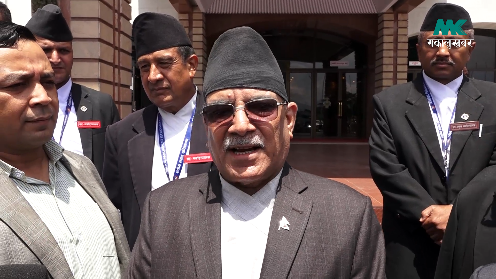 नेपाली विद्यार्थीलाई देशमै राख्ने शिक्षा नीति बनाउँदैछौं : प्रधानमन्त्री