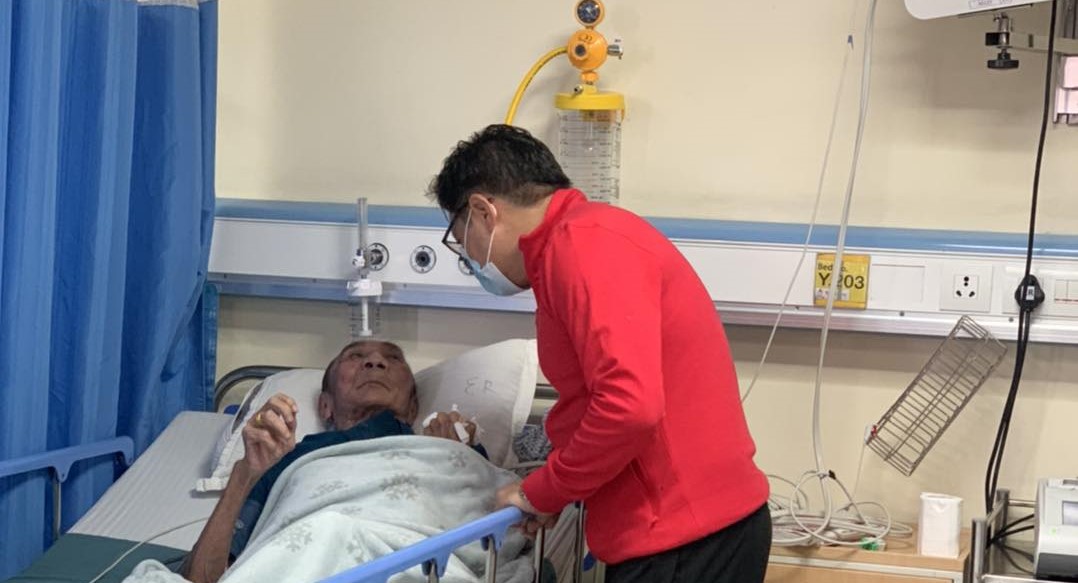 सुदन किराँतीले लेखे- आजबाट हामी पूर्ण रूपमा टुहुरो भयौँ, बाँकी जीवन नेपाली आमाबुवाहरूको सेवामा लगाउनेछु