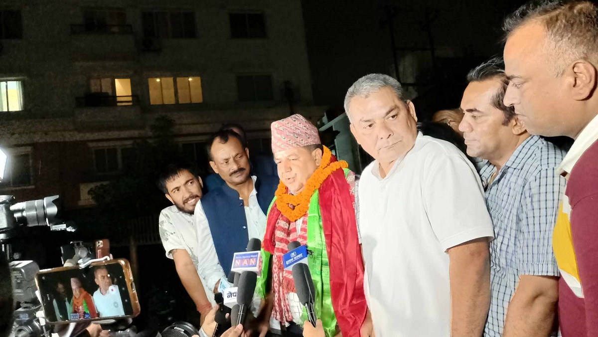 रिहापछि सुनिल शर्माले भने–प्रचण्डले गुनको पैंचो हतकडी लगाएर तिर्नुभयो, यो गठबन्धन तोड्न माग गर्छु